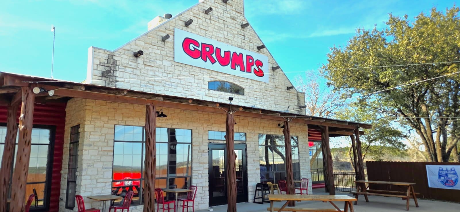 The Grumps Burgers building in Glen Rose.